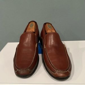 Brand- Cole Haan, Style- loafer/moccasin, color- tan leather, size- 8m